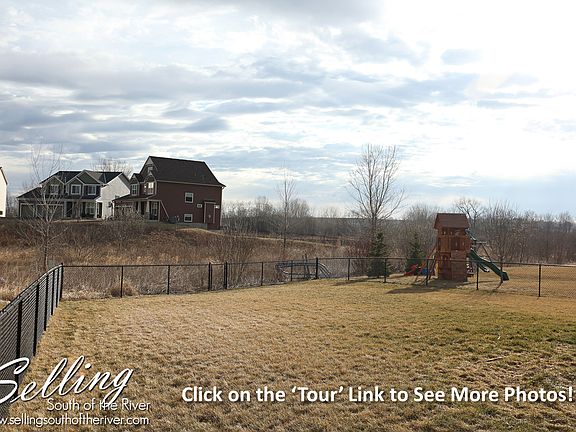 4th image of 18121 Dunbury Ct
