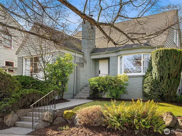 2615 Lake Washington Boulevard E, Seattle, WA 98112