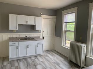 826 E Locust St #2, Milwaukee, WI 53212