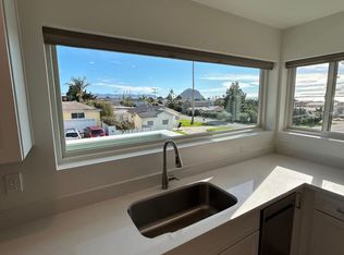 (m159) 599 San Jacinto St., Morro Bay, CA 93442