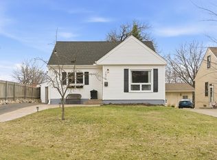 7516 North St, Saint Louis Park, MN 55426