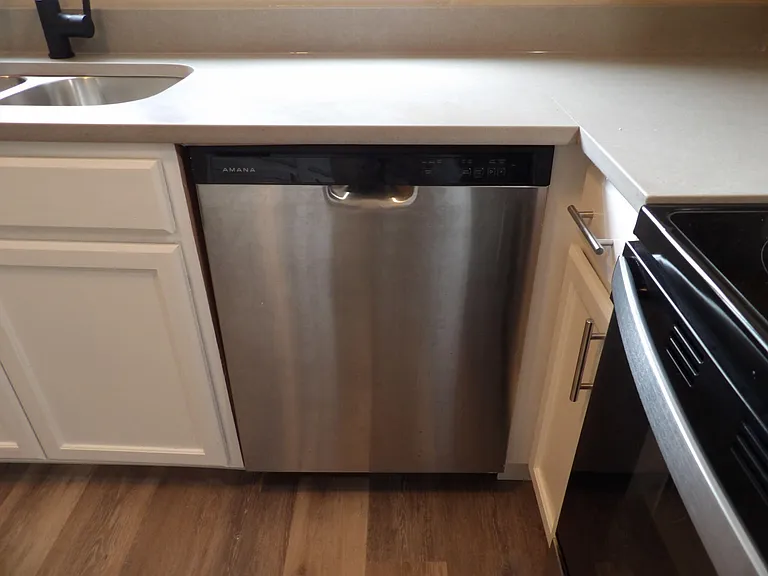 902 Plaza Dr #5 — Photo 27