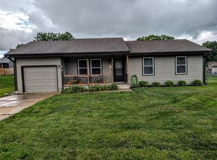 614 Younger St, Kearney, MO 64060