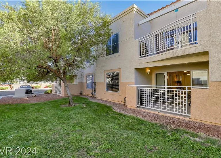5000 Red Rock St #149 — Photo 20