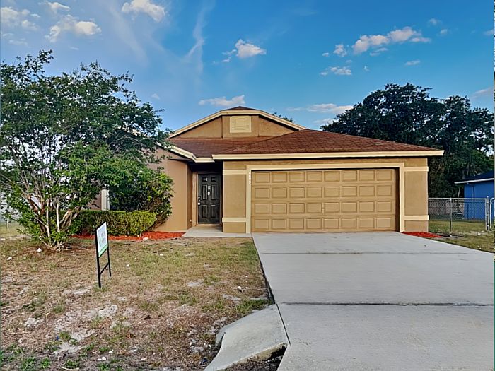1st image of 4892 Palm View Dr W