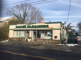 776 Cove Rd, Stamford, CT 06902