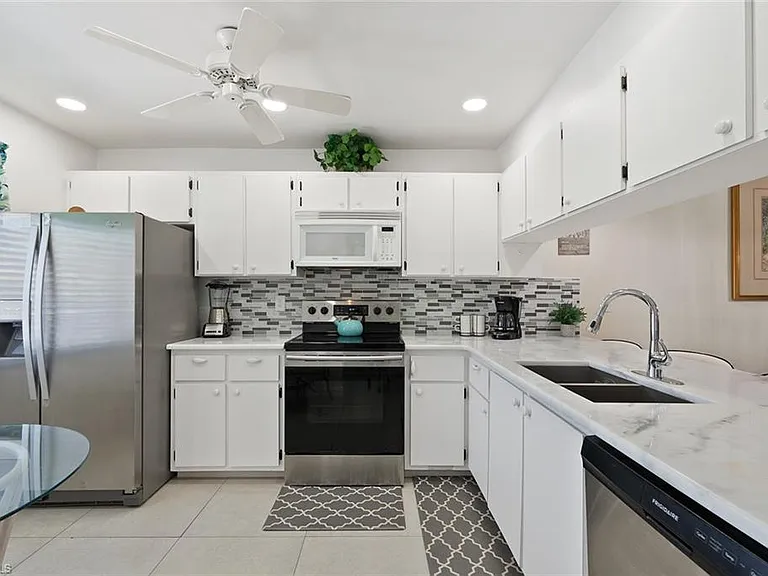 3608 Arctic Cir #514 — Photo 6
