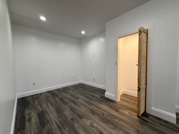 31 Herkimer Street image 11 of 19