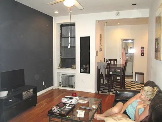 Rented by Keller Williams NYC | media 20