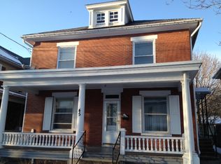 45 E Lincoln Ave, Lititz, PA 17543