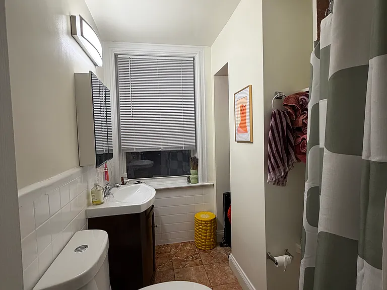 1807 Biltmore St NW #2 — Photo 7