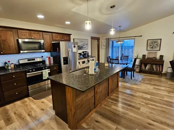 313 Butler Creek Ave, Belgrade, MT 59714