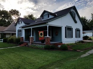 612 W Main St, Council Grove, KS 66846