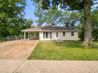 5661 Bermuda Dr, Saint Louis, MO