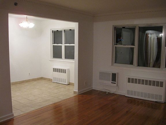3rd image of 2145 42nd St
