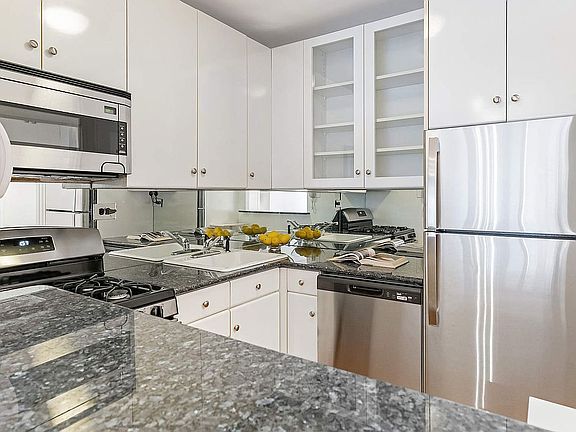 4th image of 205 E 63rd St APT 4E