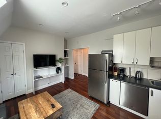 1101 P St NW APT 3R, Washington, DC