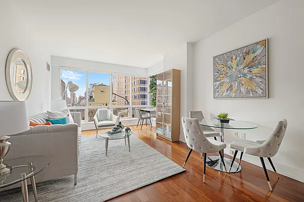 Sold by Compass | media 3