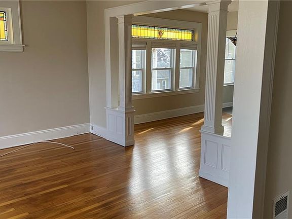 3rd image of 485 Courtland Ave Floor 2