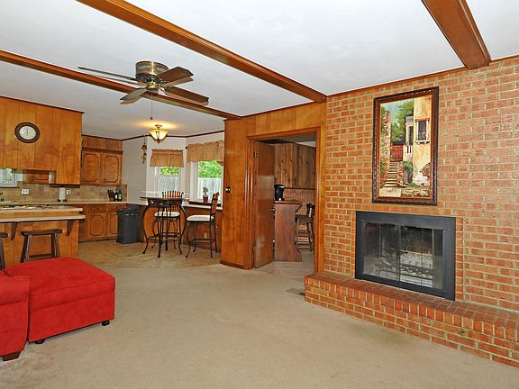 3rd image of 2539 S 106th East Ave