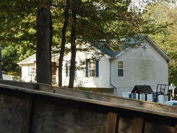 2nd image of 283 Shady Valley Ln