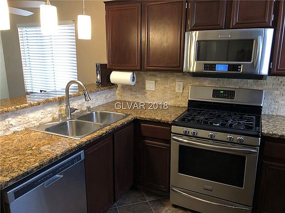 3rd image of 3125 N Buffalo Dr Unit 1161