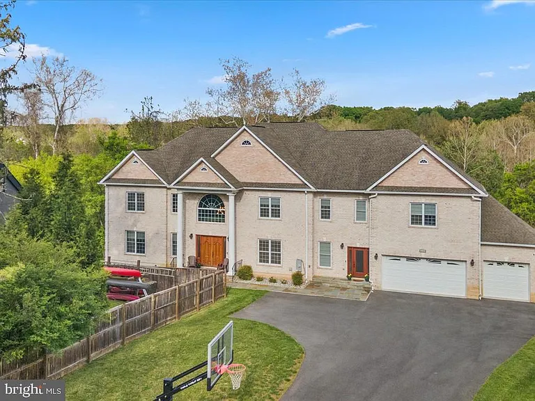 12107 Glen Mill Rd — Photo 2