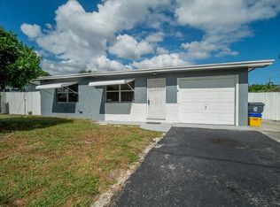 3770 Mimi Ln, Lake Worth, FL 33461