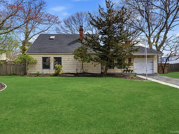 3rd image of 1055 Sipp Avenue