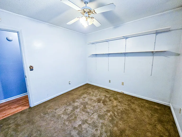 213 Otis Rd — Photo 10