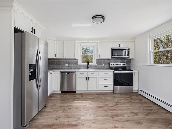 5th image of 26 Limestone Rd