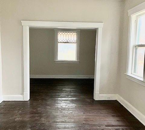 2nd image of 5922 Denison Ave #1