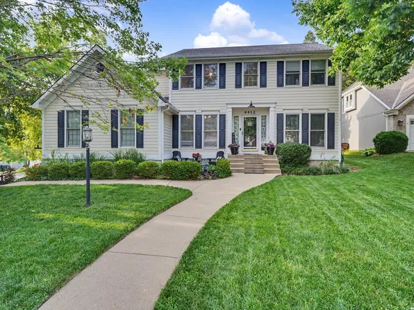 4412 Stone Meadows Ct, Lawrence, KS 66049