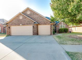 3821 Pamela Ln, Yukon, OK 73099