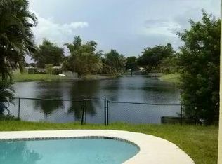 1220 NW 92nd Ave, Hollywood, FL 33024