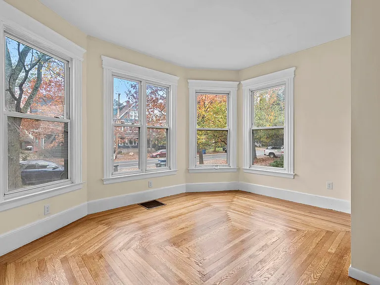 167 Norton St #1 — Photo 1
