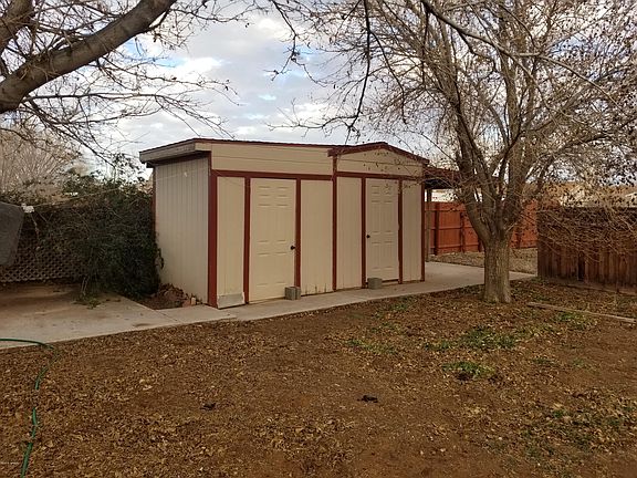 5th image of 207 Blue Sage Ln