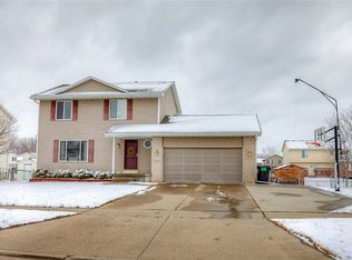 3403 SE Primrose Dr, Ankeny, IA 50021