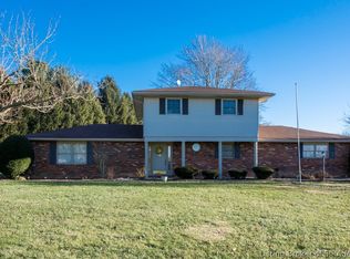 113 E Eastern Hills Blvd, Salem, IN 47167