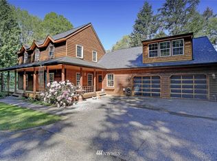 475 E Aletha Pl, Camano Island, WA 98282