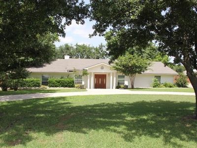 153 Paint Pony Trl N, Fort Worth, TX, 76108