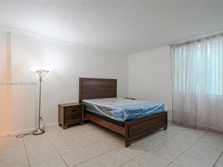 9125 SW 77th Ave #103 — Photo 8