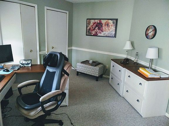 Den / bedroom 2