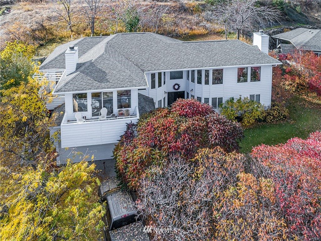 301 Canyon Place, Wenatchee, WA 98801 Zillow