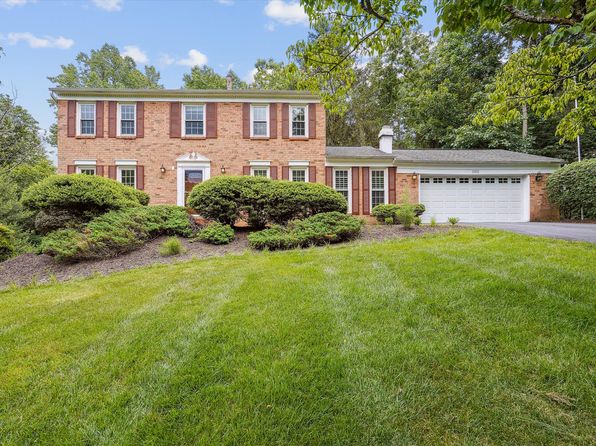 11403 Bronzedale Dr