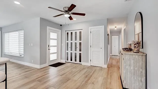 722 SW 28th Ave — Photo 15