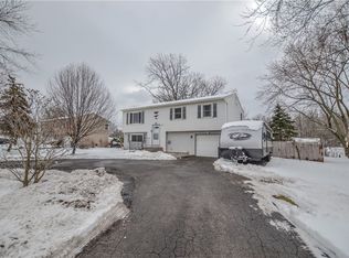 1219 Hinchey Rd, Rochester, NY 14624