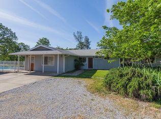 21195 Oak Knoll Rd, Redding, CA 96003