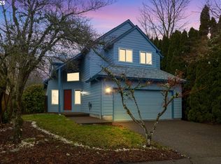 10545 SW Windsor Pl, Portland, OR 97223