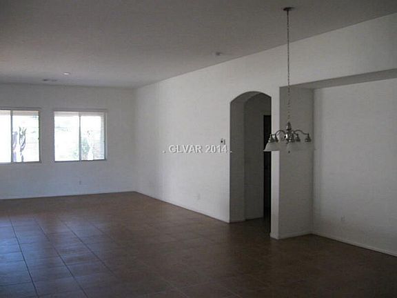 4th image of 10227 New Boston Ave